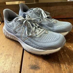 New Balance Fresh Foam 880 v13 Running Shoes Womens Size 8.5 Sneakers Athletic